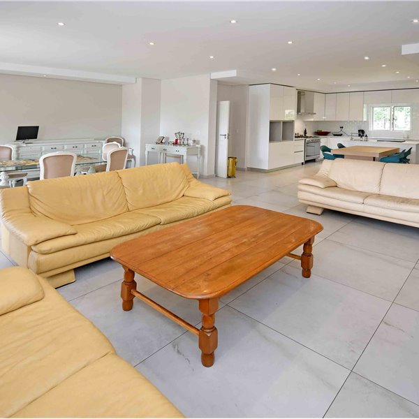 Silver Keys, 10 Scott Street,  Waverley - Property Ref: f108146, Johannesburg, Gauteng